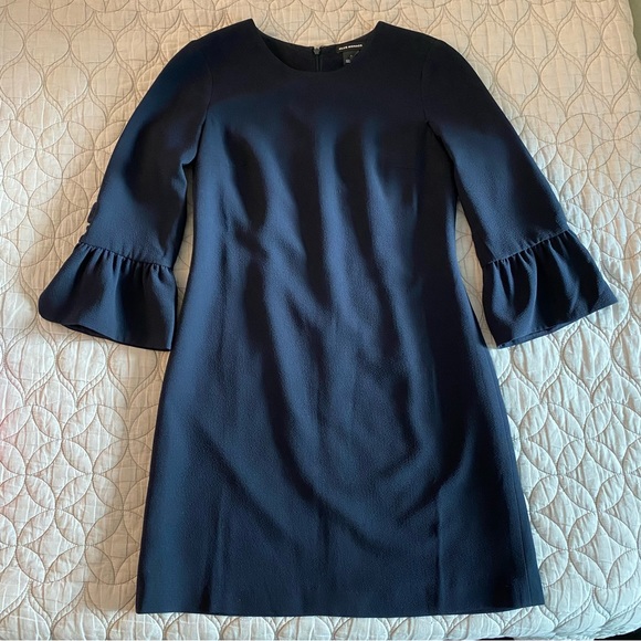 Club Monaco | Archibelle Bell Sleeve Dress — Navy Blue | Size 0 - Picture 3 of 15
